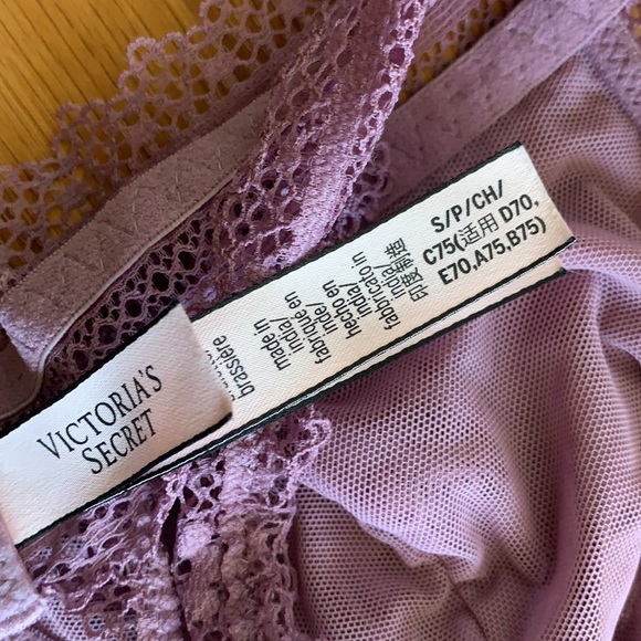 Victoria’s Secret lavender bralette - Picture 6 of 6